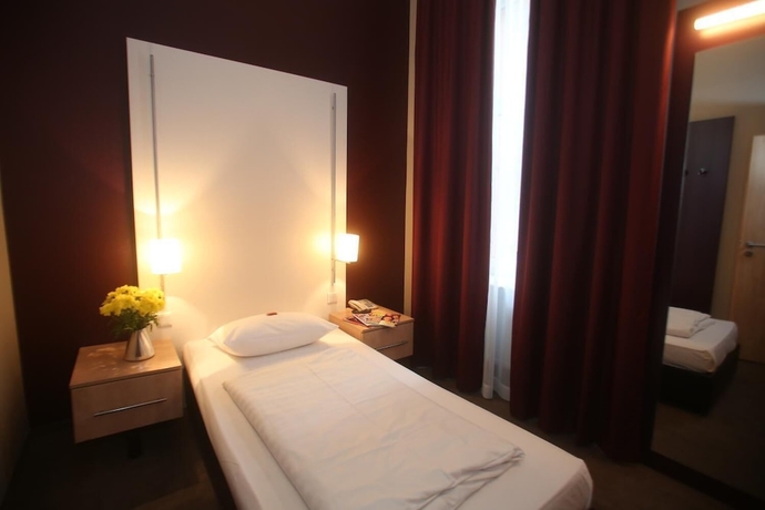 Imagen de la habitación del Hotel Columbus, Frankfurt. Foto 11