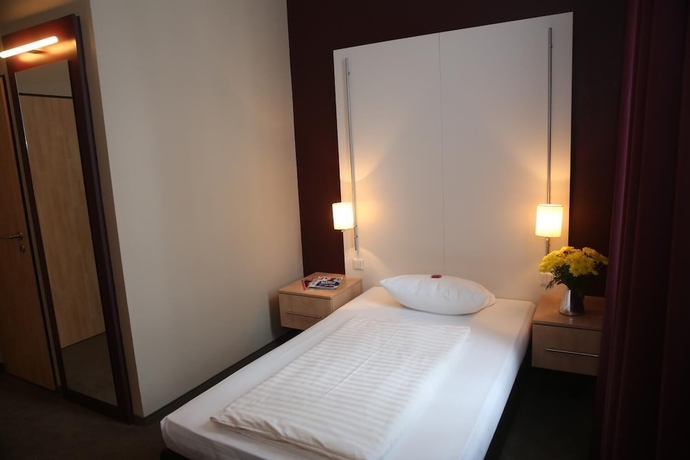 Imagen de la habitación del Hotel Columbus, Frankfurt. Foto 12