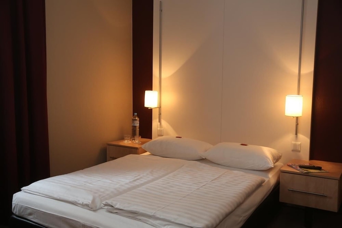 Imagen de la habitación del Hotel Columbus, Frankfurt. Foto 13