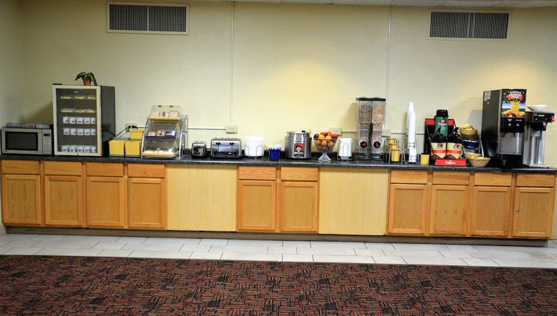Imagen del bar/restaurante del Hotel Columbus Grand Hotel and Banquet Center. Foto 3