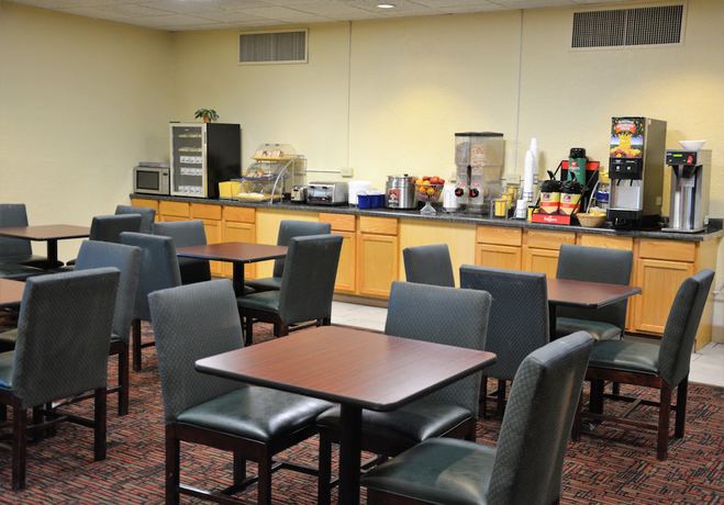 Imagen del bar/restaurante del Hotel Columbus Grand Hotel and Banquet Center. Foto 4