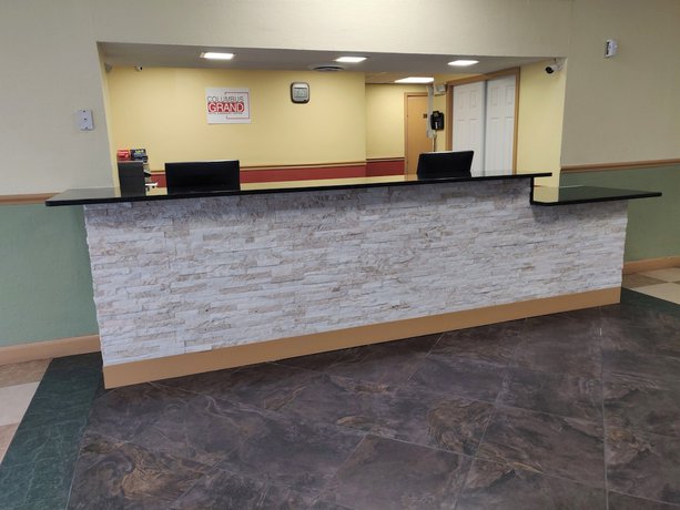Imagen de los interiores del Hotel Columbus Grand Hotel and Banquet Center. Foto 19