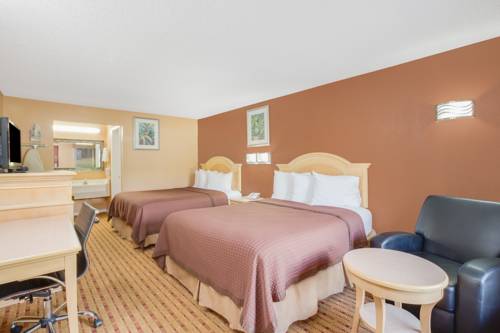 Imagen de la habitación del Hotel Columbus Inn and Suites. Foto 3