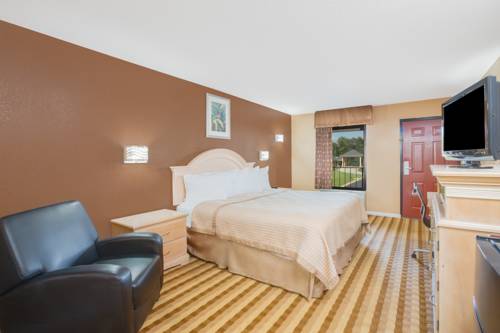 Imagen de la habitación del Hotel Columbus Inn and Suites. Foto 8