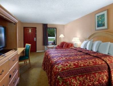 Imagen de la habitación del Hotel Columbus Inn and Suites. Foto 12