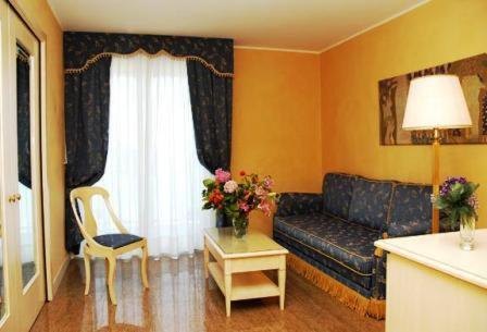 Imagen de la habitación del Hotel Columbus, Lignano Sabbiadoro. Foto 7