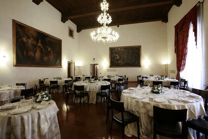 Imagen de los interiores del Hotel Columbus, Roma. Foto 11