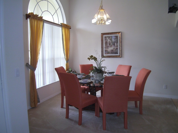 Imagen de la habitación del Hotel Columbus Vacation Villas. Foto 8