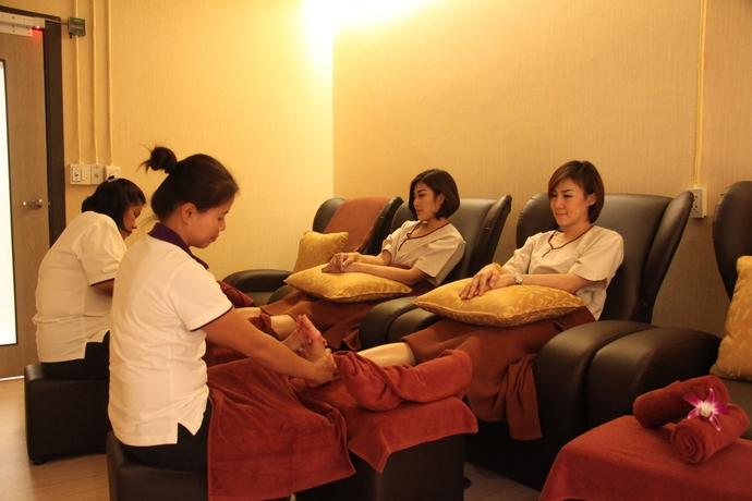 Imagen de los interiores del Hotel Column Bangkok. Foto 11