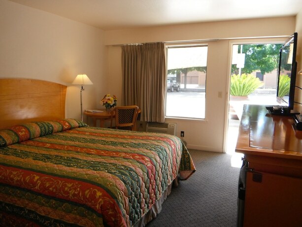 Imagen de la habitación del Hotel Colusa Riverside Inn. Foto 15