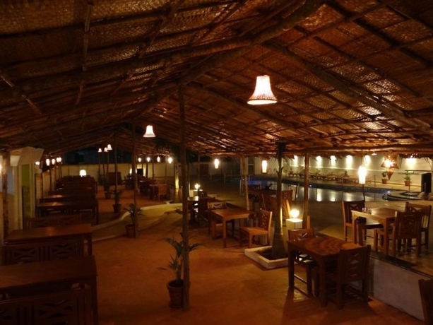Imagen de la piscina del Hotel Colva Kinara. Foto 8