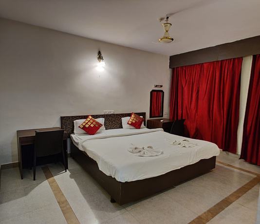 Imagen de la habitación del Hotel Colva Plaza. Foto 5