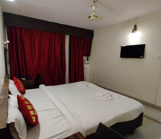 Imagen de la habitación del Hotel Colva Plaza. Foto 6