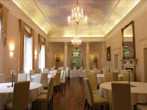 Imagen del bar/restaurante del Hotel Colwick Hall. Foto 4