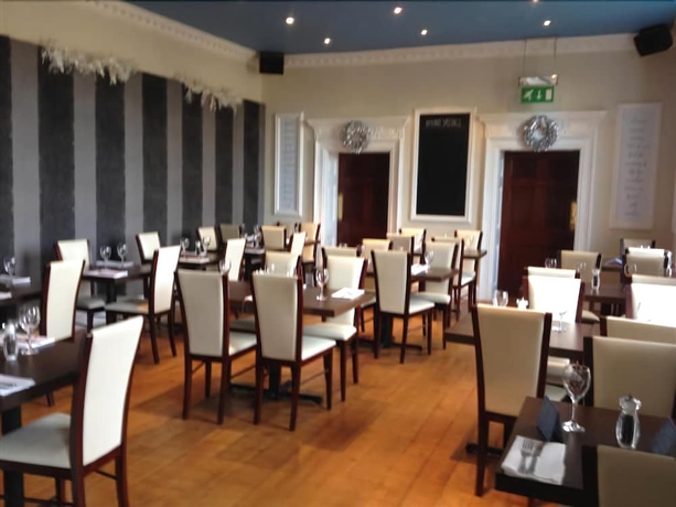Imagen del bar/restaurante del Hotel Colwick Hall. Foto 7
