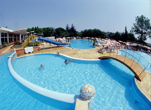 Imagen de la piscina del Hotel Com - All Inclusive. Foto 18