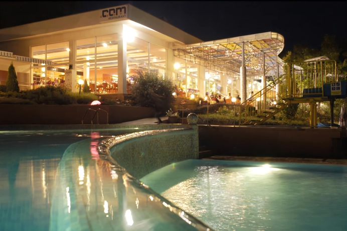 Imagen de la piscina del Hotel Com - All Inclusive. Foto 19