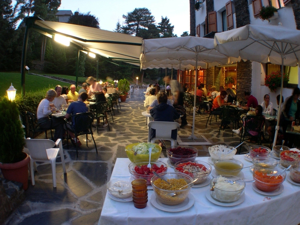 Imagen de los exteriores del Hotel Coma Bella. Foto 6