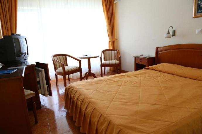 Imagen de la habitación del Hotel Comandor, MAMAIA. Foto 5