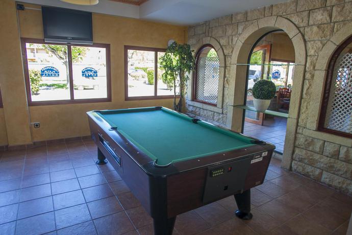 Imagen de los interiores del Hotel Comarruga Platja. Foto 10