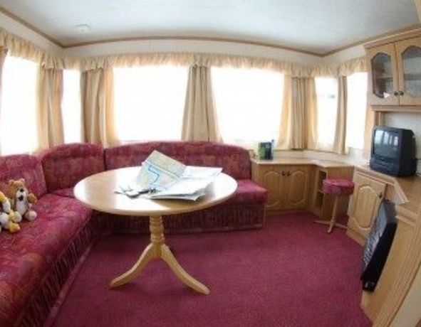 Imagen de los interiores del Hotel Combe Martin Beach Holiday Park. Foto 10