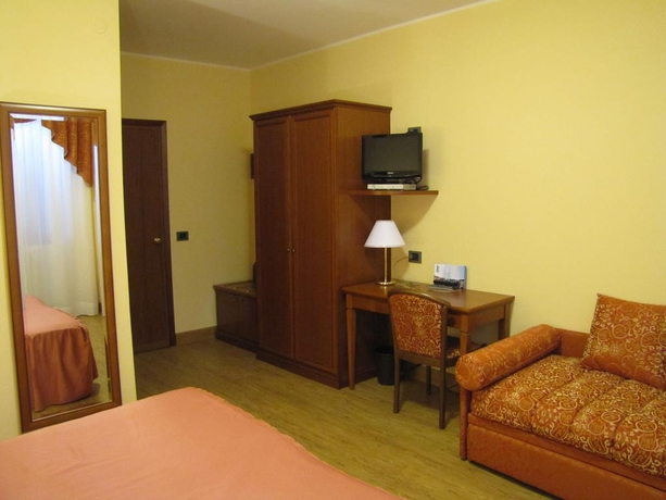 Imagen general del Hotel Combolo. Foto 6