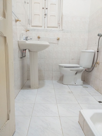 Imagen de la habitación del Hotel Come Inn Costa Caparica. Foto 12