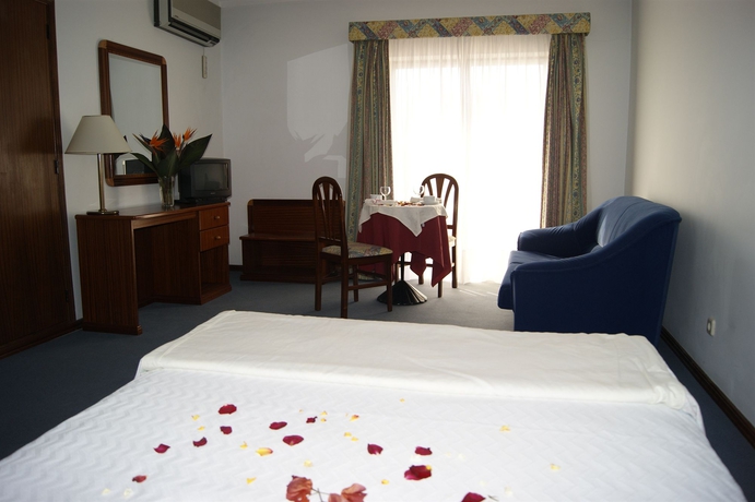 Imagen de la habitación del Hotel Comendador, Bombarral. Foto 2