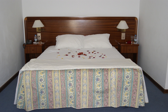 Imagen de la habitación del Hotel Comendador, Bombarral. Foto 6