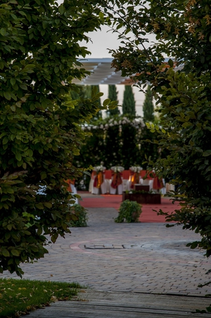 Imagen de los exteriores del Hotel Comendador, CARRANQUE. Foto 4