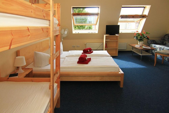 Imagen general del Hotel Comenius. Foto 13