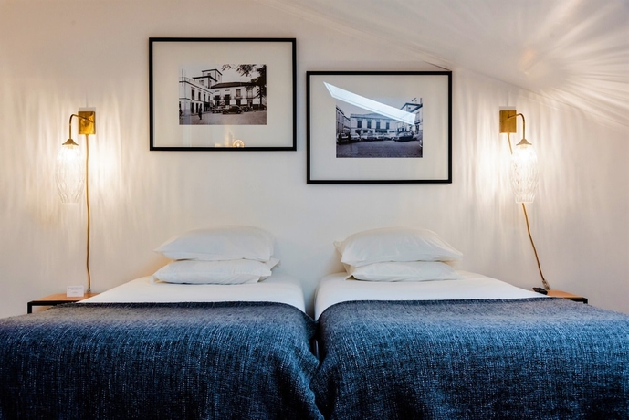 Imagen de la habitación del Hotel Comercial Boutique Azores. Foto 13