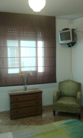 Imagen de la habitación del Hotel Comet Suites Almona. Foto 13