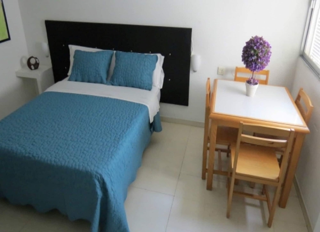 Imagen de la habitación del Hotel Comet Suites Almona. Foto 19