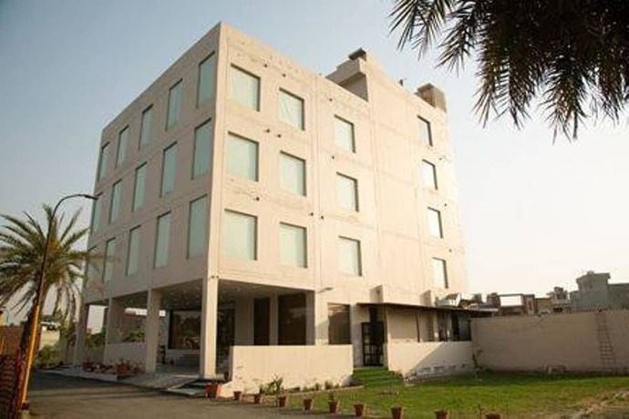 Imagen general del Hotel Comfort Amritsar. Foto 1