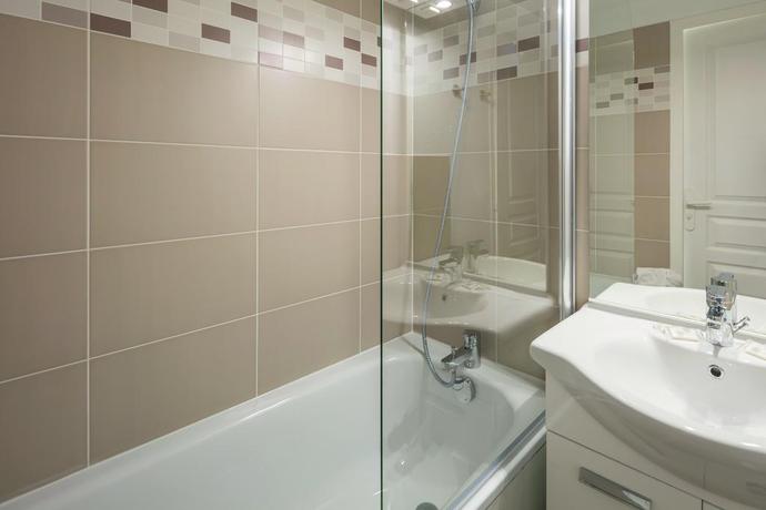 Imagen general del Hotel Comfort Aparthotel Mandelieu la Napoule Village. Foto 2