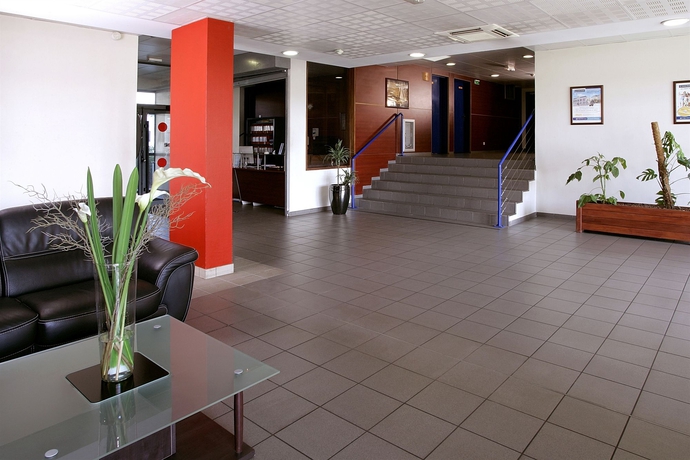 Imagen de los interiores del Hotel Comfort Aparthotel Toulouse Metropole. Foto 7