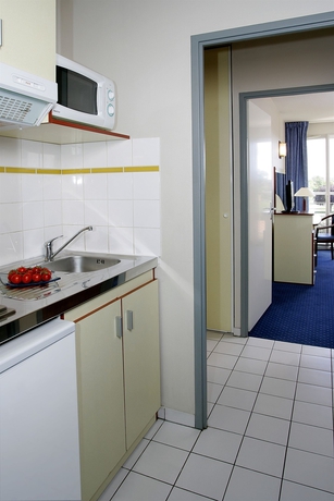 Imagen de la habitación del Hotel Comfort Aparthotel Toulouse Metropole. Foto 2