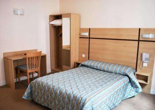 Imagen general del Hotel Comfort Au Firmament Asnieres-sur-seine. Foto 4