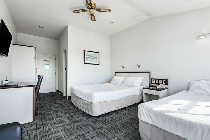Imagen de la habitación del Hotel Comfort Benvenue. Foto 19