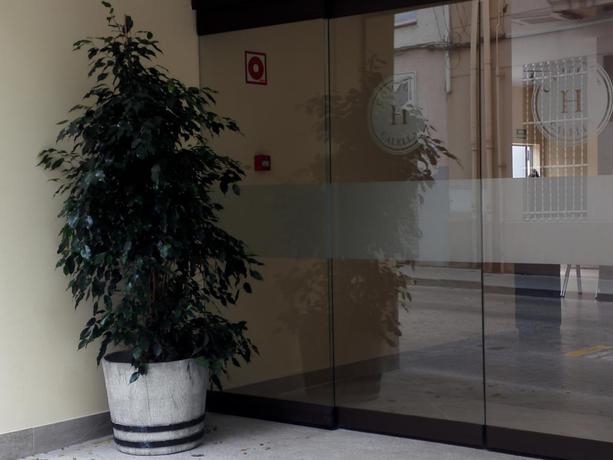 Imagen de los exteriores del Hotel Comfort Calella. Foto 6