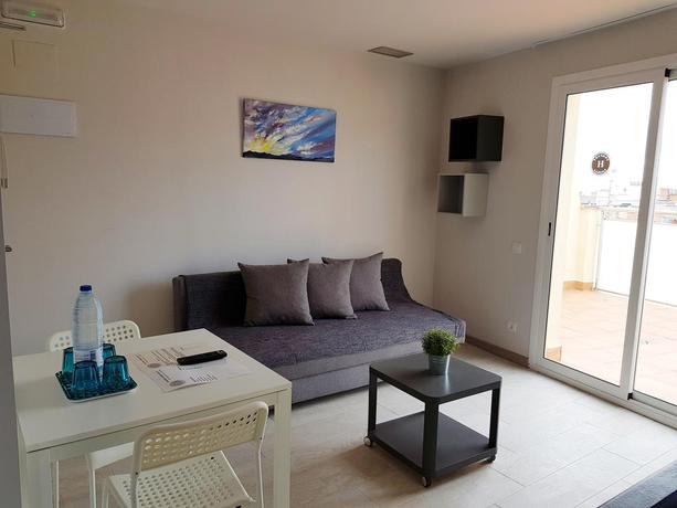 Imagen de la habitación del Hotel Comfort Calella. Foto 5