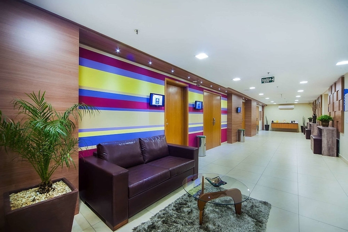 Imagen de los interiores del Hotel Comfort Campos Dos Goytacazes. Foto 18