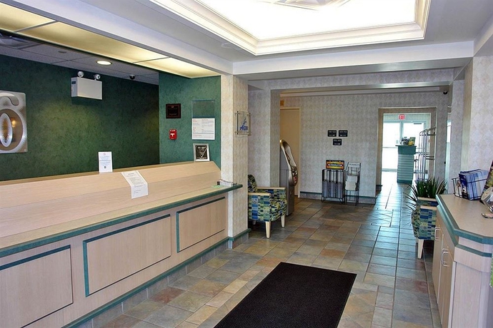 Imagen de los interiores del Hotel Comfort, Cataratas del Niagara. Foto 14