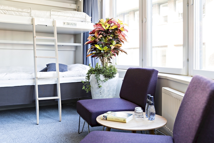 Imagen de la habitación del Hotel Comfort City. Foto 6