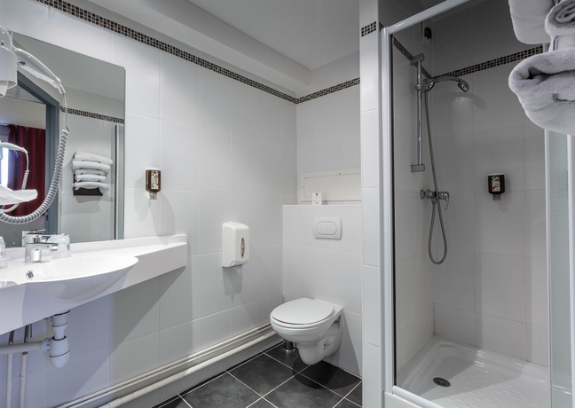 Imagen de la habitación del Hotel Comfort Clermont St Jacques. Foto 7