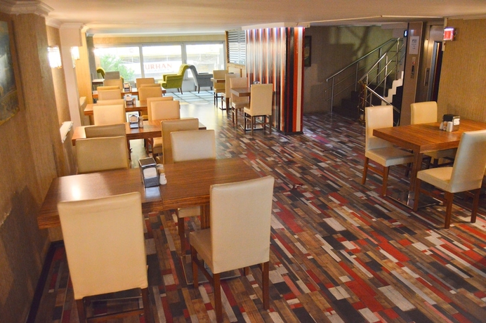 Imagen del bar/restaurante del Hotel Comfort Downtown Istanbul. Foto 3