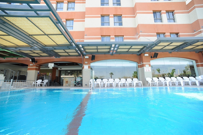 Imagen de la piscina del Hotel Comfort Eilat. Foto 16