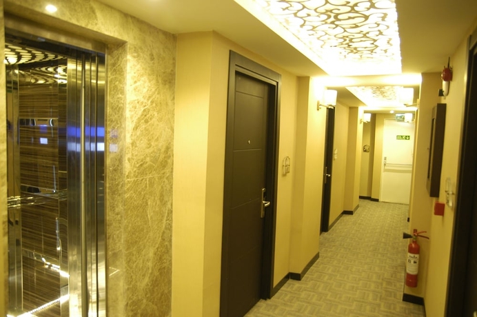 Imagen de los interiores del Hotel Comfort Elite Sultanahmet. Foto 19