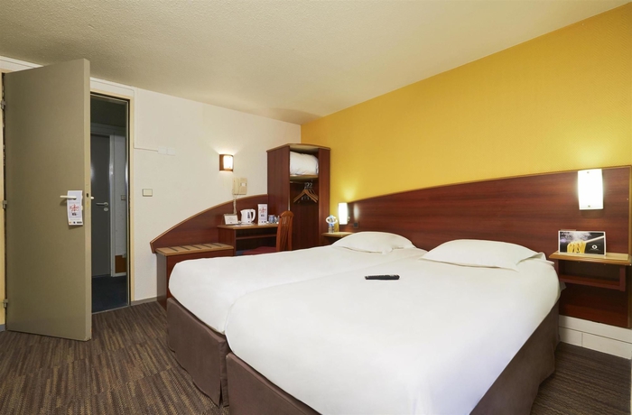 Imagen de la habitación del Hotel Comfort Etampes. Foto 10